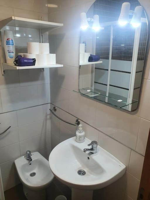 La Línea de la Concepción 2F, Aire Acondic, 80M2, 2 Dormitorios, 4 Huespedes, Wifi Gratis מראה חיצוני תמונה